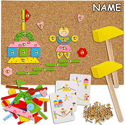 alles-meine.de GmbH Hammerspiel - 235 Teile bunter Motiv-Mix - inkl. Name/für Kinder - Klopfspiel Nagelspiel - Hämmerchenspiel - Holz bunt Nagel Hammer - Hämmerchen mit Korkp..