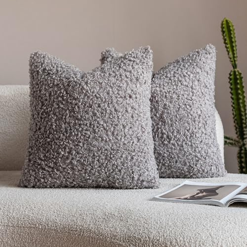 Neelvin 2er Set Dekorative Kissenbezug Teddy Wolle Künstlich Pelz Kissenbezüge Weiche Plüschkissen Kissenhülle Bouclé Zierkissenbezüge Sofakissen für Sofa Schlafzimmer Wohnzimmer 45x45cm Hellgrau