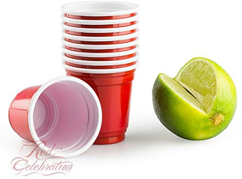 Red Celebration 100 vasos de chupito rojo americano, 59 ml, vasos originales de 2 onzas, vasos para fiesta de Beer Pong, cumpleaños, vasos de plástico desechables