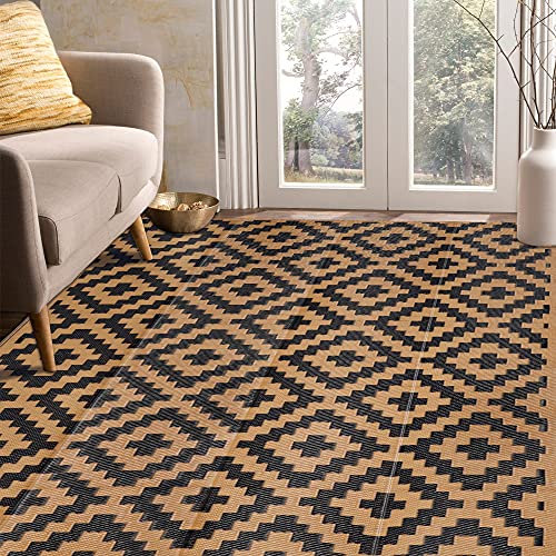 SAND MINE Grand Tapis réversible Moderne en Paille de Plastique pour extérieur, Camping-Car, Patio, Jardin, terrasse, Pique-Nique, Plage, remorque, Camping, Noir et Marron, 1,5 x 2,4 m