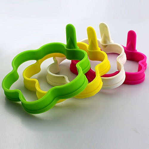 1x Random Colour Flower Silicone Egg Mould with Handle, Non-Stick Pancake Ring for Frying Omelette Muffin Crumpet Burger, BPA-Free Heat Resistant Cooking Tool