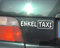 cartattoo4you® AK-00403 | Enkel Taxi | K-Serie | Autoaufkleber Aufkleber Car Sticker Heckscheibe Oma Opa Spruch Tuning | Farbe weiß |in 24 Farben erhältlich,glänzend 20 x 5 cm Waschstrassenfest