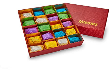 REEMAS GOURMET Dried Fruit Dates Filled with Nuts (Hazelnut Pistachio Pecan Almond Cashew) 20 Pcs - Healthy Gift Box - No Added Sugar - Vegan Medjool Mabroom