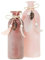 SIDCO Blumenvase 2 x Vase Flasche Glas Federn rosa Beeren Flaschenvase pink Deko
