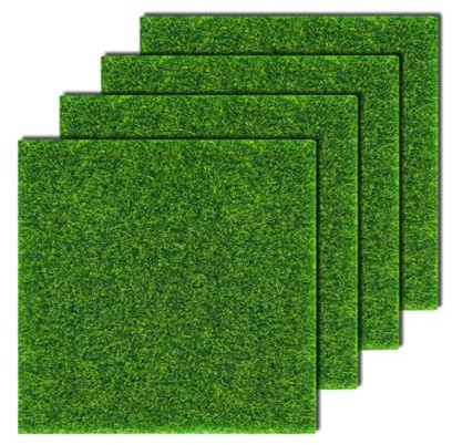 YAZWUR 4 Pezzi Tappeto in Erba Sintetica, Miniatura di Muschio, Prato Artificiale Decorativo, per Interni ed Esterni, Micro Paesaggi, Mini Giardini, Decorazioni per Terrazze, Giardini, Prati (15x15cm)
