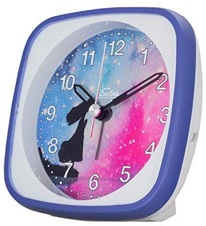 SELVA Kinderwecker Sternenhimmel mit Motiven. Schleichende Sekunde lautlos, analog, für Kinder, buntes Zifferblatt mit Licht/Weckwiederholung. Maße: 95 x 95 x 45 mm (Sternenblick)