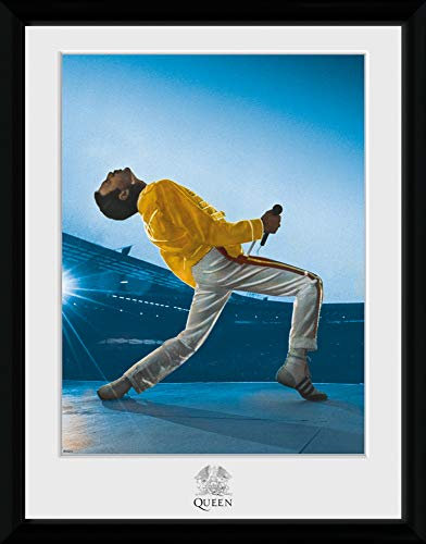1art1 Queen Poster Freddie Mercury Live at Wembley Stadium Gerahmtes Bild Für Fans Und Sammler | Wand-Bilder | Im Bilderrahmen 40x30 cm