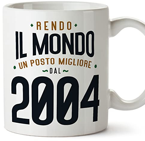 Mugffins Tazza 2004 Compleanno - In italiano - Rendo il Mondo un Posto Migliore - 350 ml - Regalo Originale e Divertente