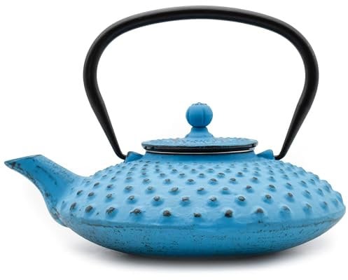 Zen Minded Traditional Japanese Cast Iron Tetsubin Stovetop Teakettle Teapot with Stainless-Steel Mesh Loose-Leaf Filter for Green Tea & Infusions - 800ml Blue Kambin Pattern