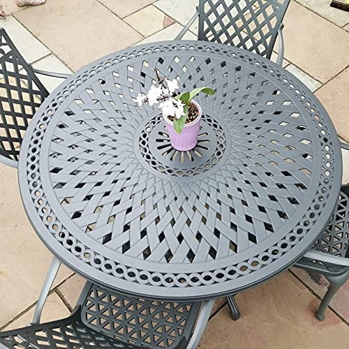 Lazy Susan Alice 4-Sitzer Gartentisch und Stühle Set rund | wartungsfrei | wetterfest | Aluminiumguss | Schiefer-Finish | Emma Stühle | Blaue Kissen