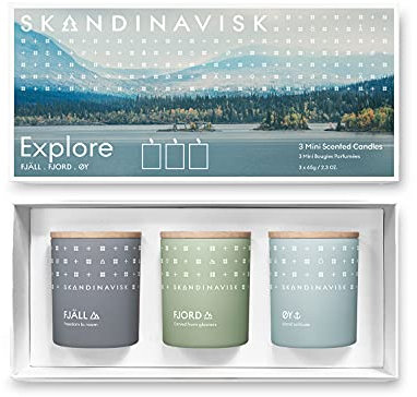 Skandinavisk EXPLORE Geschenkset mit 3 Mini-Duftkerzen. FJÄLL 'Hochland', FJORD und ØY 'Insel''. Vegane Formel. 3 x 65 g.
