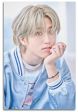Stray Kids Poster Peter Han mit gelben Haaren, dekorative Leinwand, Wand- und Kunstbild, Gemälde, 30 x 45 cm