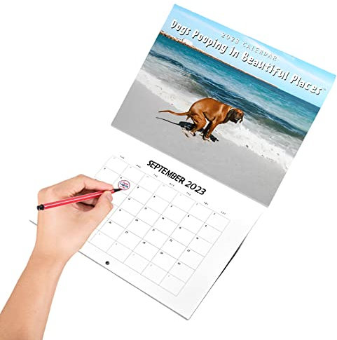Lustiger Hündchen-Dogs Pooping In Beautiful Places Calendar, Kalender 2023 | Glänzender Wandkalender, Monatlicher Wandkalender |Geschenk Für Freunde,Familie, Nachbarn, Mitarbeiter, Verwandte