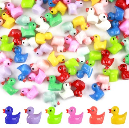 SYHSYC Mini Enten Harz 100 Stück, 10 Farben Kleine Enten Mini Resin Ducks Figuren, Kleine Enten Figuren Zum Basteln Benutzt für Aquarium Miniaturgarten DIY Potting Micro Landschaft Dekoration