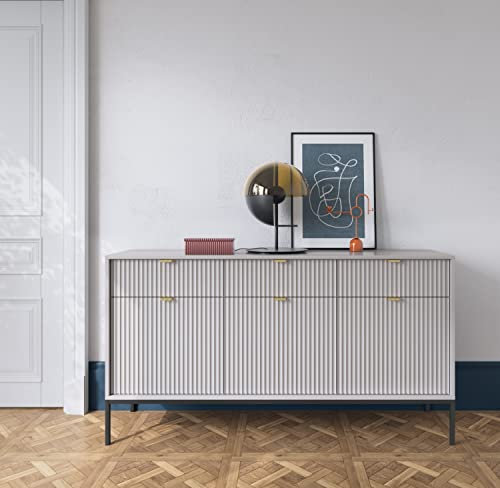 BETTSO - Nova KSZ-154 - Kommode - Schminktisch - Komodenschrank - 83 cm hoch, 154 breit - 3 Schubladen, Geriffelt - für Wohnzimmer - Modern, Glamour - Grau - mit golden Griffen und schwarzen Beinen