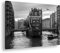 deyoli Leinwandbild Hamburg Speicherstadt Kanal bei Nacht Format: 70x50cm Effekt:Schwarz&Weiß XXL Kunstdruck Bild auf Holzrahmen/Wandbild/Wohnzimmer Dekoration