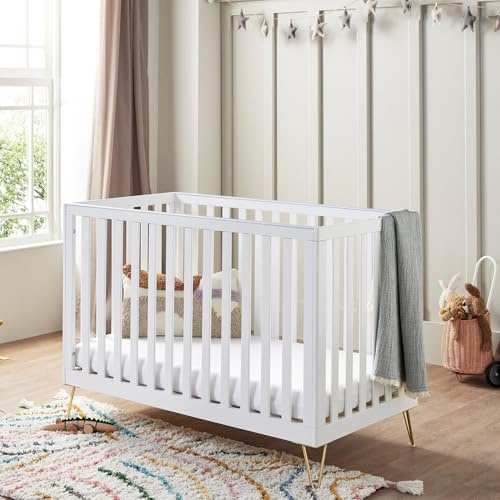 Babymore Kimi White Cot Bed - Baby Cot & Toddler Bed Up to 4 Years, 3 Adjustable Mattress Base Positions, Protective Teething Rails, Hairpin Metal Legs, Wooden Cot, All-Around Slats