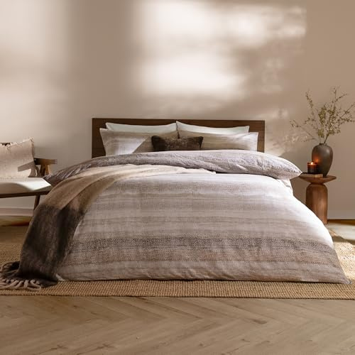 Yard Swift Duvet Cover Set (Natural, Single) | Soft brushed cotton with a reversible striped design