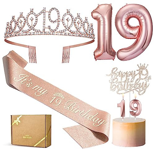 PHD CAKE Geschenke zum 19. Geburtstag für Frauen, 19. Geburtstag Tiara Krone Schärpe Kuchen Topper Geburtstag Kerzen 19 Geburtstag Dekorationen Frauen