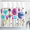 ABAKUHAUS Libelle Duschvorhang, Hallo Sommerkonzept, Stoffliches Gewebe Badezimmerdekorationsset mit Haken, 175 x 220 cm, Pink Blau