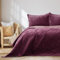 AmeliaHome Tagesdecke 260x280 cm violett lila zweiseitig Steppung Velvet Samt Laila