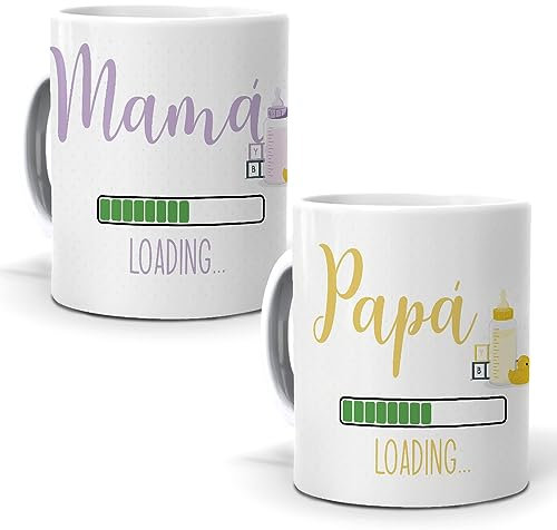 mundohuevo Pareja de tazas para la familia| Tazas con frase “Mamá/Papá Loading”|Capacidad 350ml| Taza de cerámica AAA | Diseño único| Tazas divertidas para tus familiares| Regala alegría.
