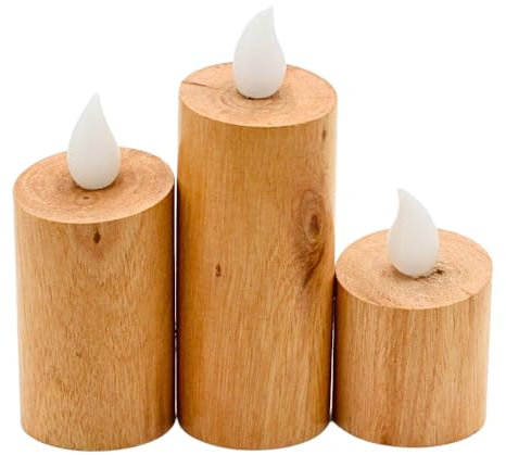 Dekohelden24 LED Holzkerzen, natürliche Optik, als 3er Set, Größe Ø 4,5 cm, Höhe 7, 9,5 und 12 cm.