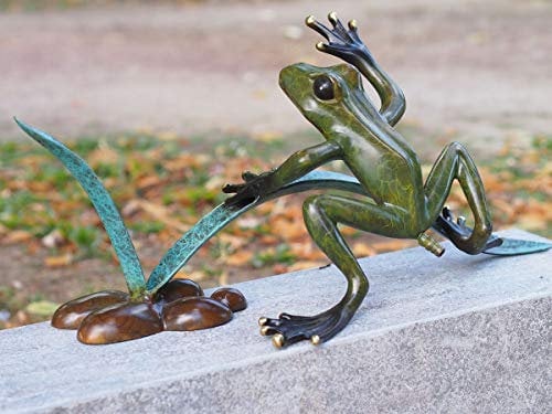 H. Packmor GmbH Bronzefigur Frosch im Schilf Teichfigur Wasserspeier Brunnenfigur - 60x30x29 cm
