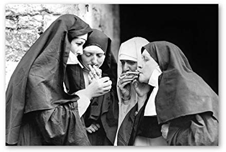 Rumlly Smoking Nuns Prints Vintage Photo Black and White Poster Cigarette Funny Wall Art Canvas Painting Picture Room Home Decor 80x120cm Frameless