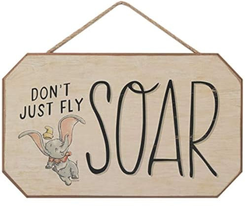 Disney Dumbo Don't Just Fly Soar Hängende Holz-Wanddekoration – niedliches Dumbo-Schild mit inspirierendem Zitat für Heimdekoration