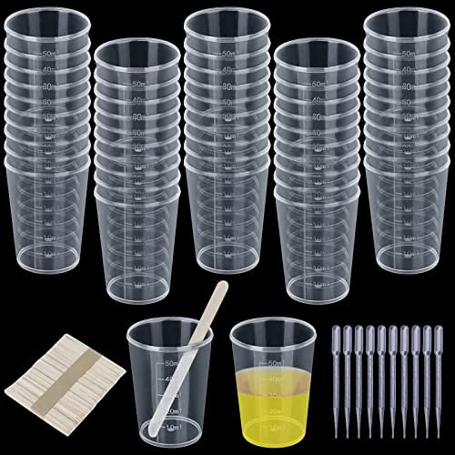GZhaizhuan Juego de 50 vasos medidores de 50 ml, vaso mezclador de plástico con 50 varillas de madera y 50 pipeta de 3 ml para mezclar resina, piedra, epoxi y pintura