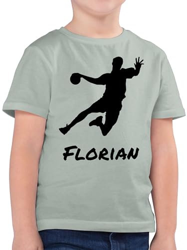 Kinder T-Shirt Jungen - Geschenke Handball - Handballer Silhouette mit Name - 152 (12/13 Jahre) - Sage Grün - Tshirt Shirt zubehör personalisiertes Kinder-t-Shirt Junge von Shirts t wm t-Shirts