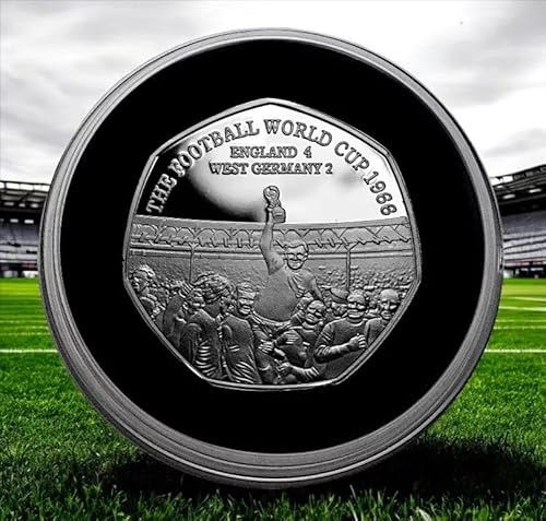 The Commemorative Coin Company ENGLAND Football World Cup CHAMPIONS 1966 Silver Commemorative in Capsule. Bobby Moore