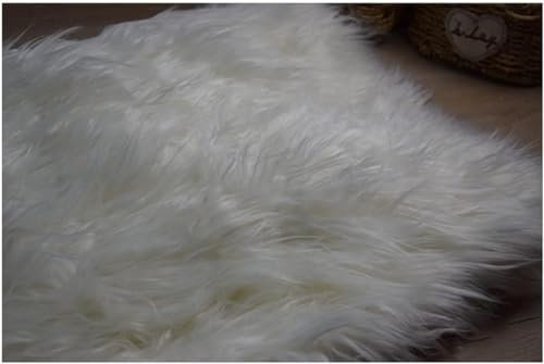 MekUk Artificial Fur Fabric Faux Fur Fabric Material 170x50cm Long Pile Soft Fluffy Fabric for DIY Crafts, Toys, Rug, Photography Background(White)