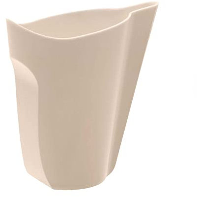 Romberg Gießbecher | mit praktischer Skalierung | für leicht dosierbares Gießen | 10 x 7 x 11 | Creme