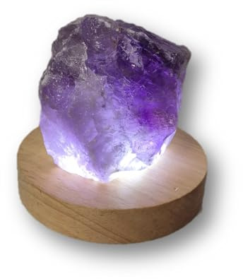 Edelsteinartikel Amethyst Kristall Rohstein auf LED Holzsockel, 300-400g, Violetter Naturstein aus Brasilien, wahlweise Warmweiß oder Kaltweiß (Kaltweiß)