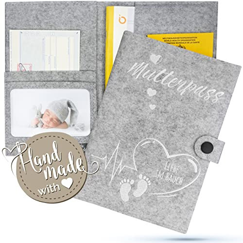Emadele U-Heft Schutzhülle Herz&Fuß 'Liebe im Bauch' Hellgrau aus Filz Handmade. Kinder-Untersuchungsheft Hülle für Impfpass