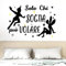 Adesivo da parete in vinile con frase in italiano SOLO CHI SOGNA adesivi murali frasi in italiano citazione, decorazione da parete, Wall Stickers, Art Sticker Decal Mural DC-19005