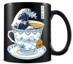 Pyramid International – Mug en céramique – Ilustrata - Kanagawa – 315ml – Idée cadeau anniversaire - Licence officielle