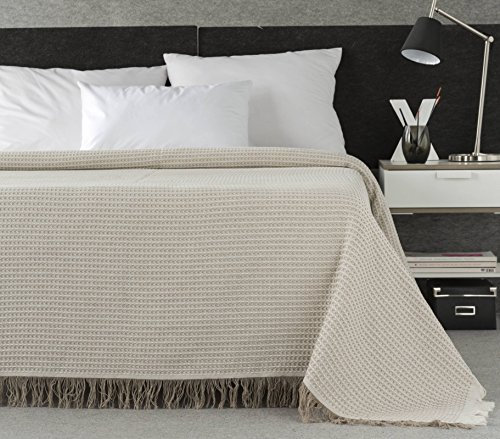 Estoralis | Nido | Mehrzweck-Steppdecke im modernen Design | Plaid für Bett und Sofa | Farbe - Beige | Steppdecke/Sofabezug (230 x 260 cm. BreitexHöhe) | Mit Fransen