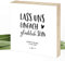 Wunderpixel® Holzbild Glücklich sein - personalisiert - 15x15x2cm zum Hinstellen Aufhängen Spruch schwarz-weißes Holz-Schild Bild Aufsteller zur Deko Geschenk-Idee Jahrestag