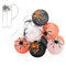 com-four® LED-Lichterkette mit Kugeln - Halloween Beleuchtung mit 10 LED - Festtagsdekoration für Halloween - batteriebetriebene Kugelllampen mit Spinnen (Spinnen 10x - schwarz weiß orange)