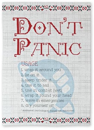 getDigital Geschirrtuch Don´t Panic - Saugstarkes Küchentuch mit Science Fiction Motiv - Geschirrhandtuch aus 100% Baumwolle, 50 x 70 cm