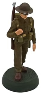 OPO 10 Soldato in Piombo in Scala 1/32 (54 mm): Figura di Fanteria Britannica della Prima Guerra Mondiale - Regno Unito - Almirall Palou SOL18