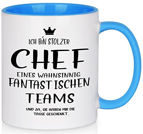 Joymaking Chef Tasse mit Spruch - Ich bin stolzer Chef eines Teams, Lustige Geschenk Tasse für Chef zum Geburtstag Weihnachten, Abschied Geschenk für Kollegen Geschenkideen für Chef