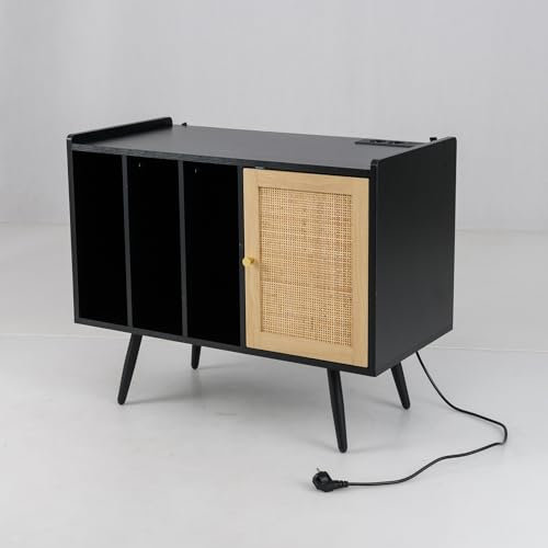 KOMFOTTEU Soporte para Tocadiscos con Estación de Carga, Mueble para Discos de Vinilo con 3 Estantes Abiertos y Armario con Puerta de Ratán, Mesa Auxiliar para Álbumes con Estante Ajustable (Negro)