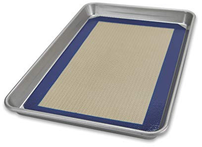 USA Pan Bakeware Nonstick Quarter Sheet Pan and Silicone Mat Set