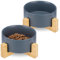 Navaris Lot 2X Bol en Céramique - Gamelle pour Chat Chiot Ø 16 cm avec Support en Bambou - Set 2X Gamelle Surélevée avec Socle - Design Danois