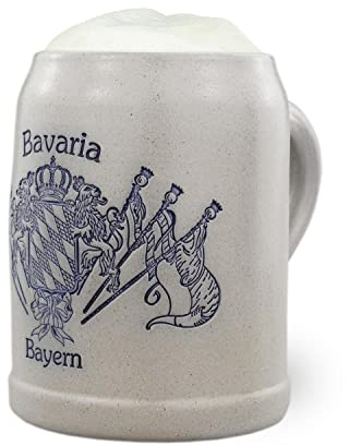 Bavariashop Premium Bierkrug Bayernwappen mit Fahnen, Steinzeug 0,5 L | Staatswappen per Prägestempel, handgedreht und handbemalt, Ton aus Deutschland, Unikat, Geschenk aus Bayern