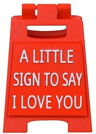Wilitto A Small Sign to Say I Love You Fun Valentines Girlfriend or Boyfriend Gift,Love Themed Mini Sign Ornaments,Durable, Decoration, Fine Workmanship, Long-lasting,Home Desk Decorative (1 Pcs) Re